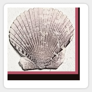 Lispe Photo Art Scallop Sea Shell with Pink Magnet